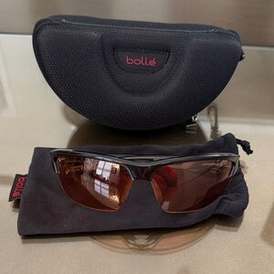 Bollé Sunglasses with Case and Cloth. UNISEX